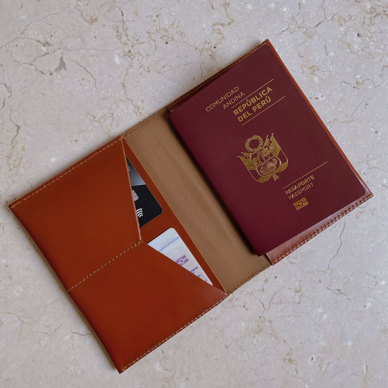 Porta Pasaporte de cuero Habana